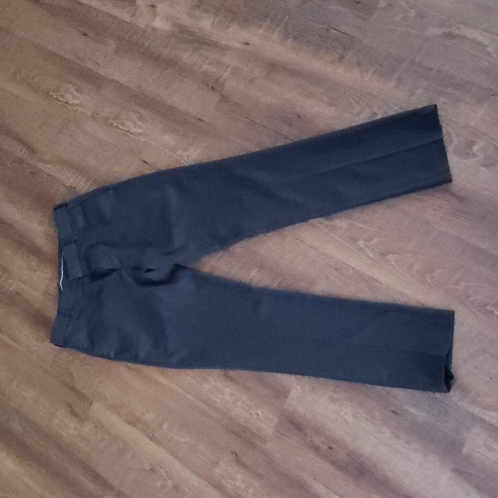 Mens dress slacks van heusen 29x32 slim